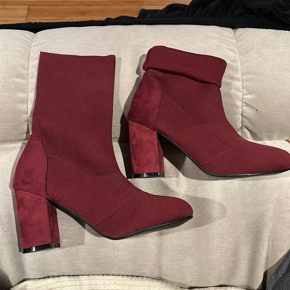 Ollio Block  heels ankle booties size 6.5
